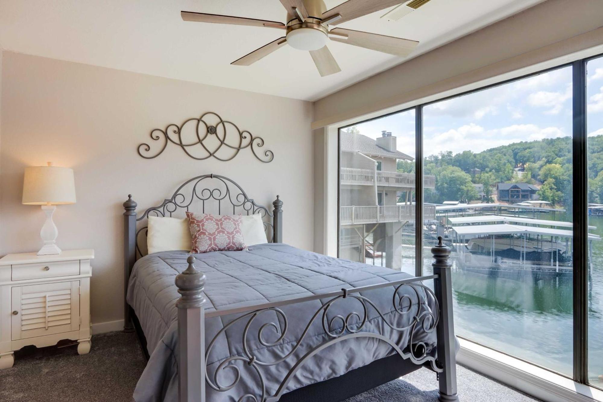 Lakefront Osage Beach Condo With Community Pool 外观 照片